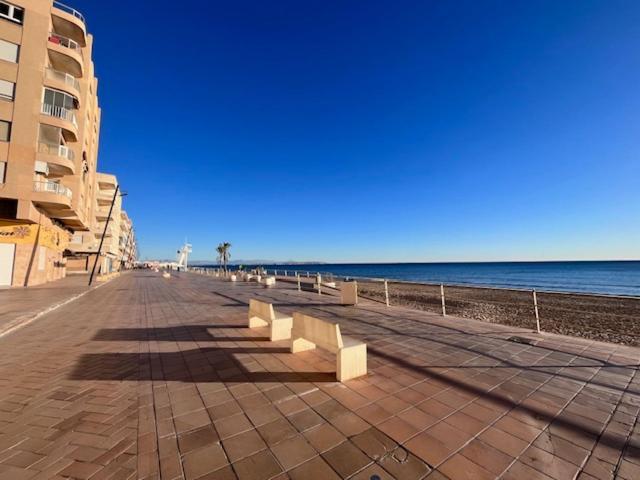 Modern And Stylish Apartament Sea ​​Views Guardamar del Segura Eksteriør billede